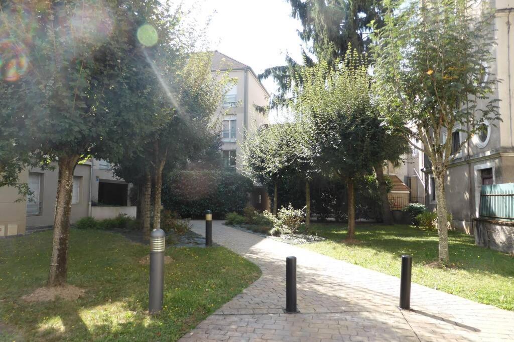 Le Cyrius Appartamento Chalon sur Saone Esterno foto